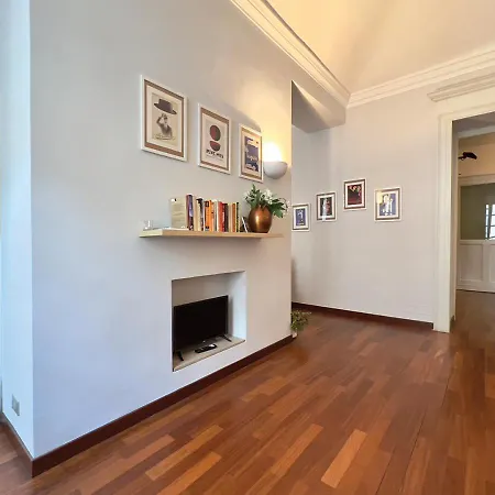 Comfort Zone-charming, Quiet, Historic Center Apartamento