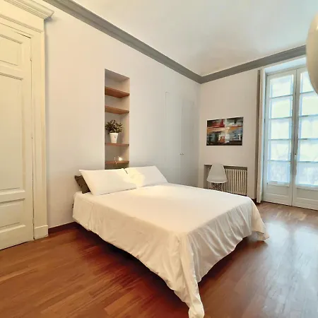 公寓 Comfort Zone-charming, Quiet, Historic Center *