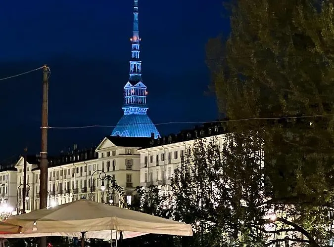 Comfort Zone-charming, Quiet, Historic Center Apartmán Turín