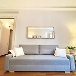 Apartmán Comfort Zone-charming, Quiet, Historic Center