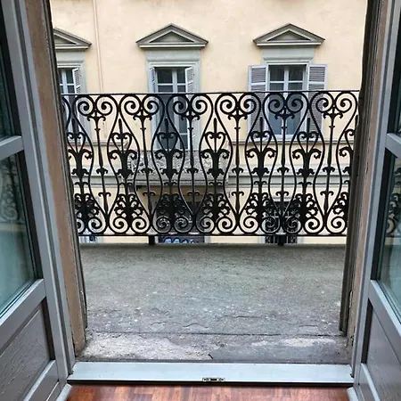 Comfort Zone-charming, Quiet, Historic Center Turín